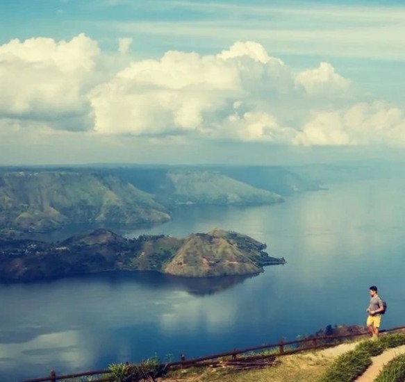 Danau Toba: Legenda, Harga Tiket Masuk, dan Info Lain