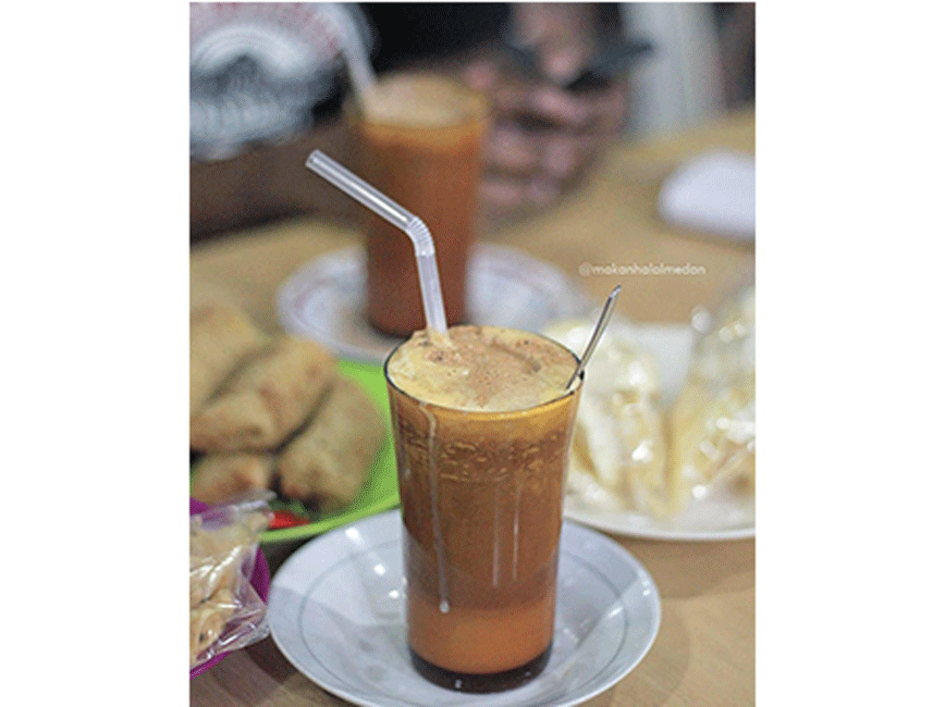 Teh Susu Telur Pak Haji, Sudah Ada Sejak 1988, Lho!