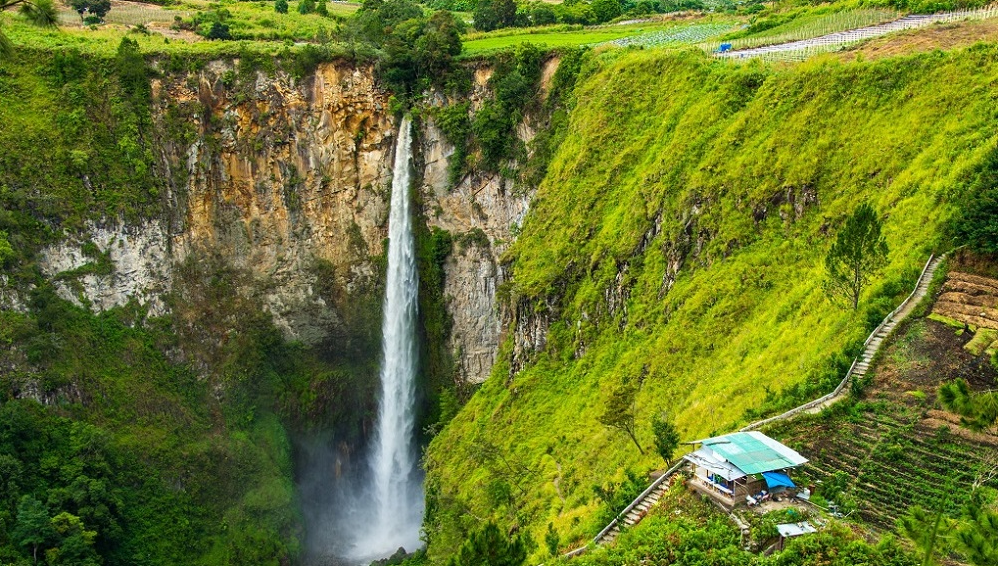 Wisata Air Terjun Sipiso Piso: Lokasi, Daya Tarik dan Fasilitas