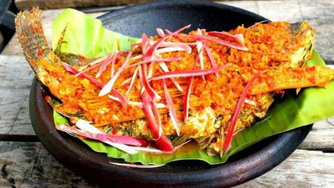 Ikan Mas Arsik Kuliner Tradisional Khas Batak yang Pedas Namun Lezat Wak