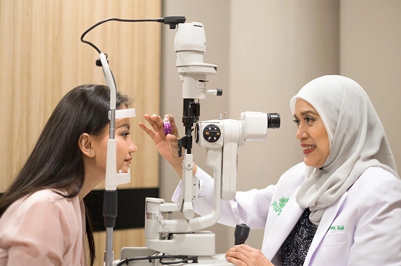 10 Dokter Mata Terbaik di Medan dengan Biaya Murah & Berkualitas