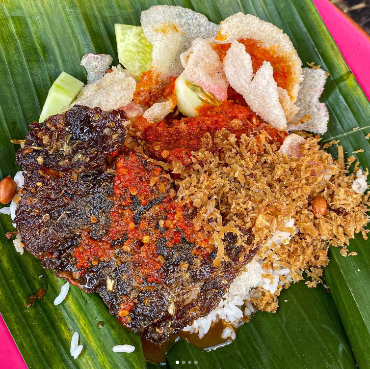 7 Referensi Nasi Gurih di Medan yang Enak dan Lezat