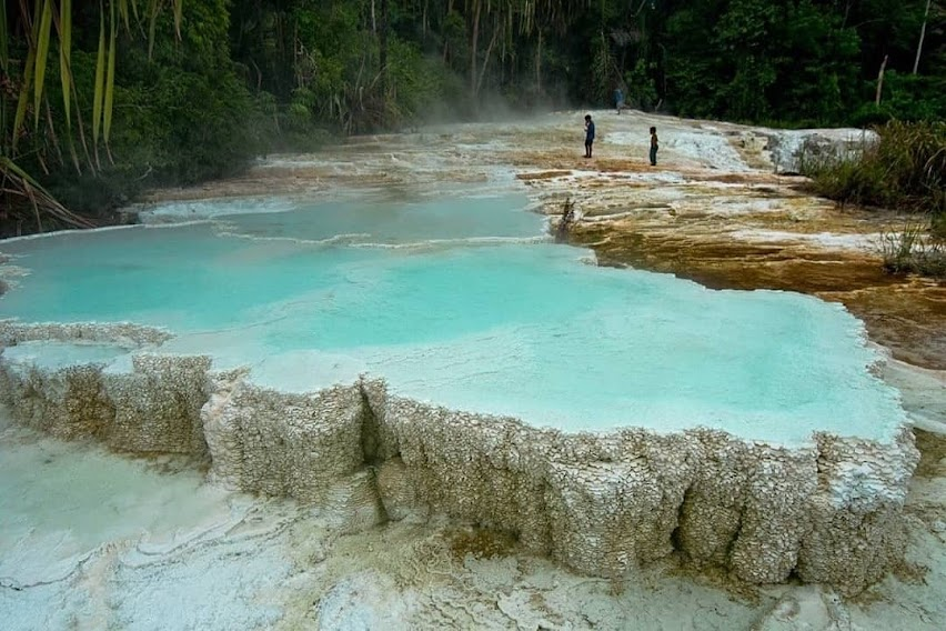 Kawah Putih Dolok Tinggi Raja, Wisata Alam Berusia Ratusan Tahun